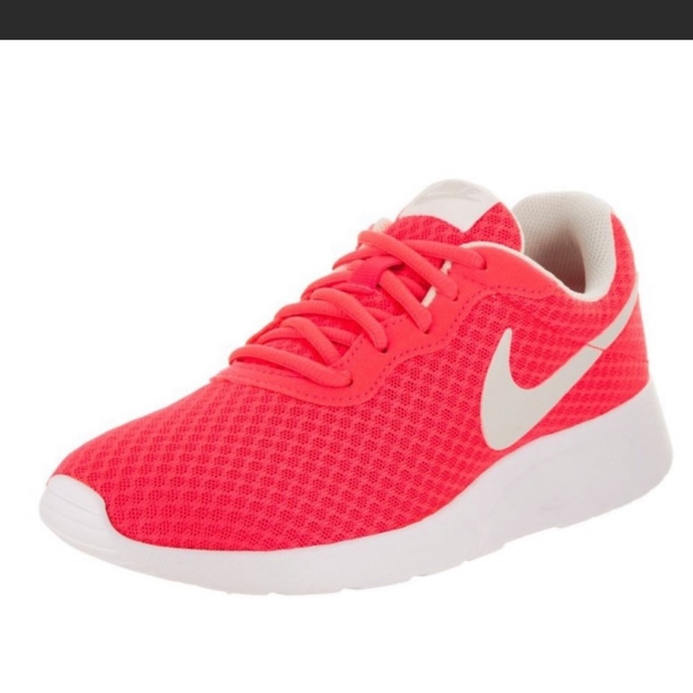 Nike TANJUN